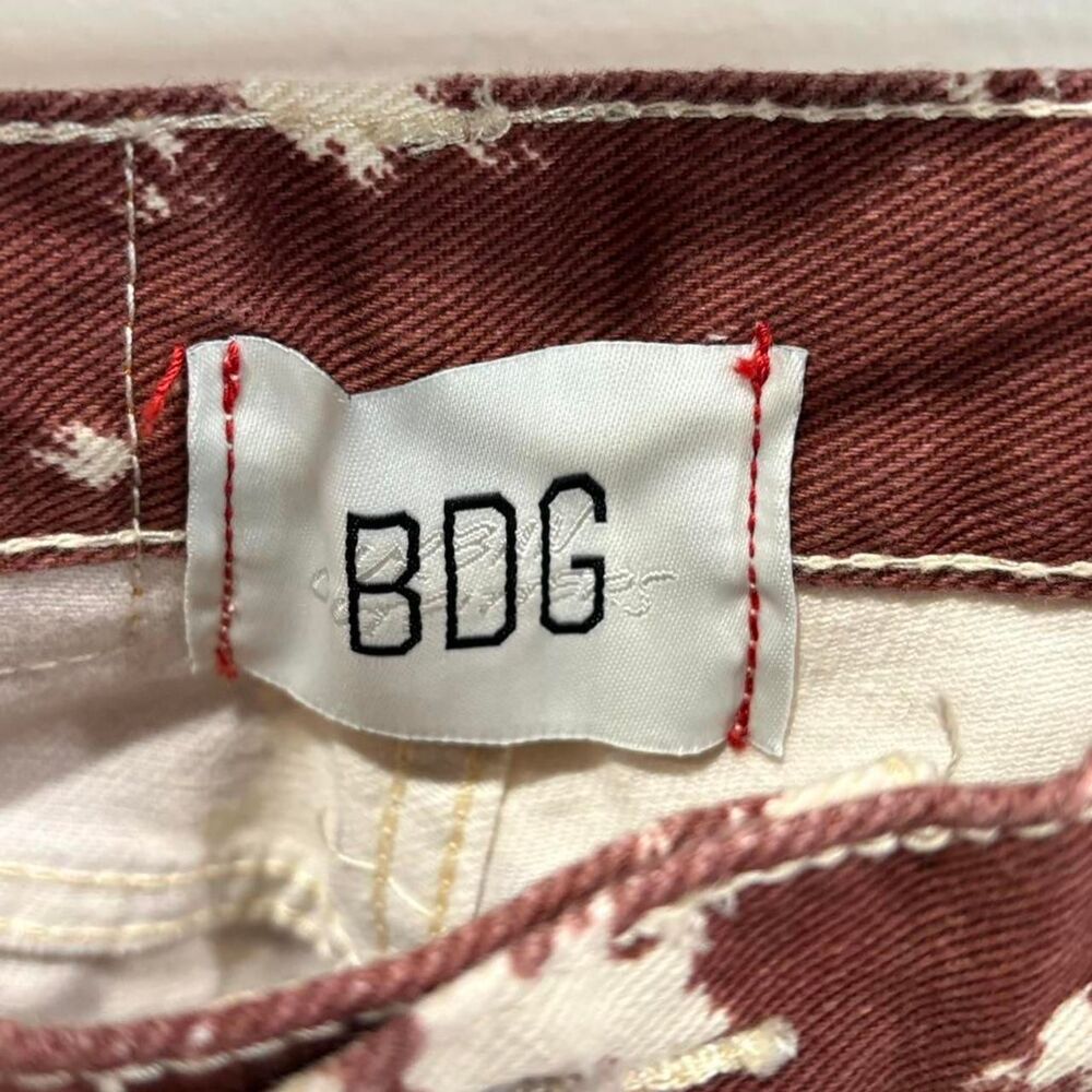 BDG Urban Outfitters Cow Print Jeans Size 24 Western Indie - Picture 3 of 7